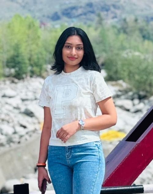 Mansi Sakariya